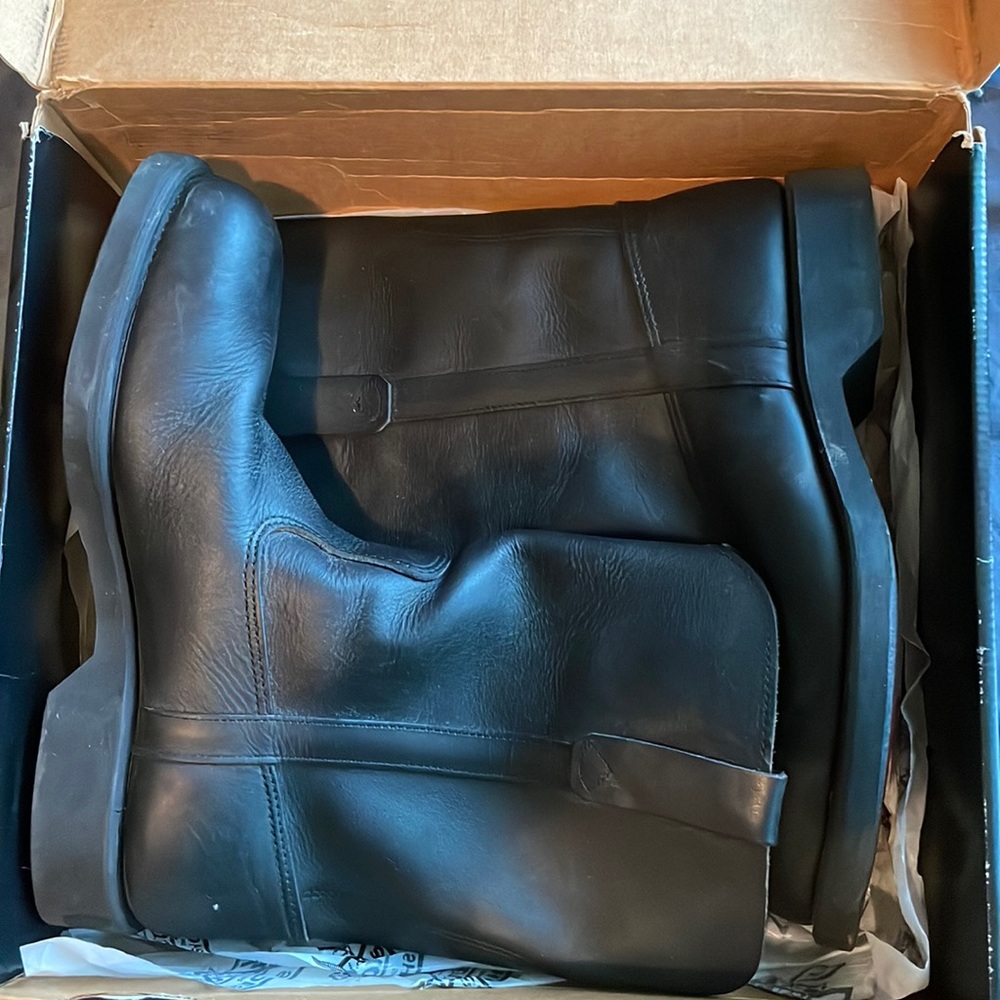 Thorogood wellington 10 inch steel toe boot